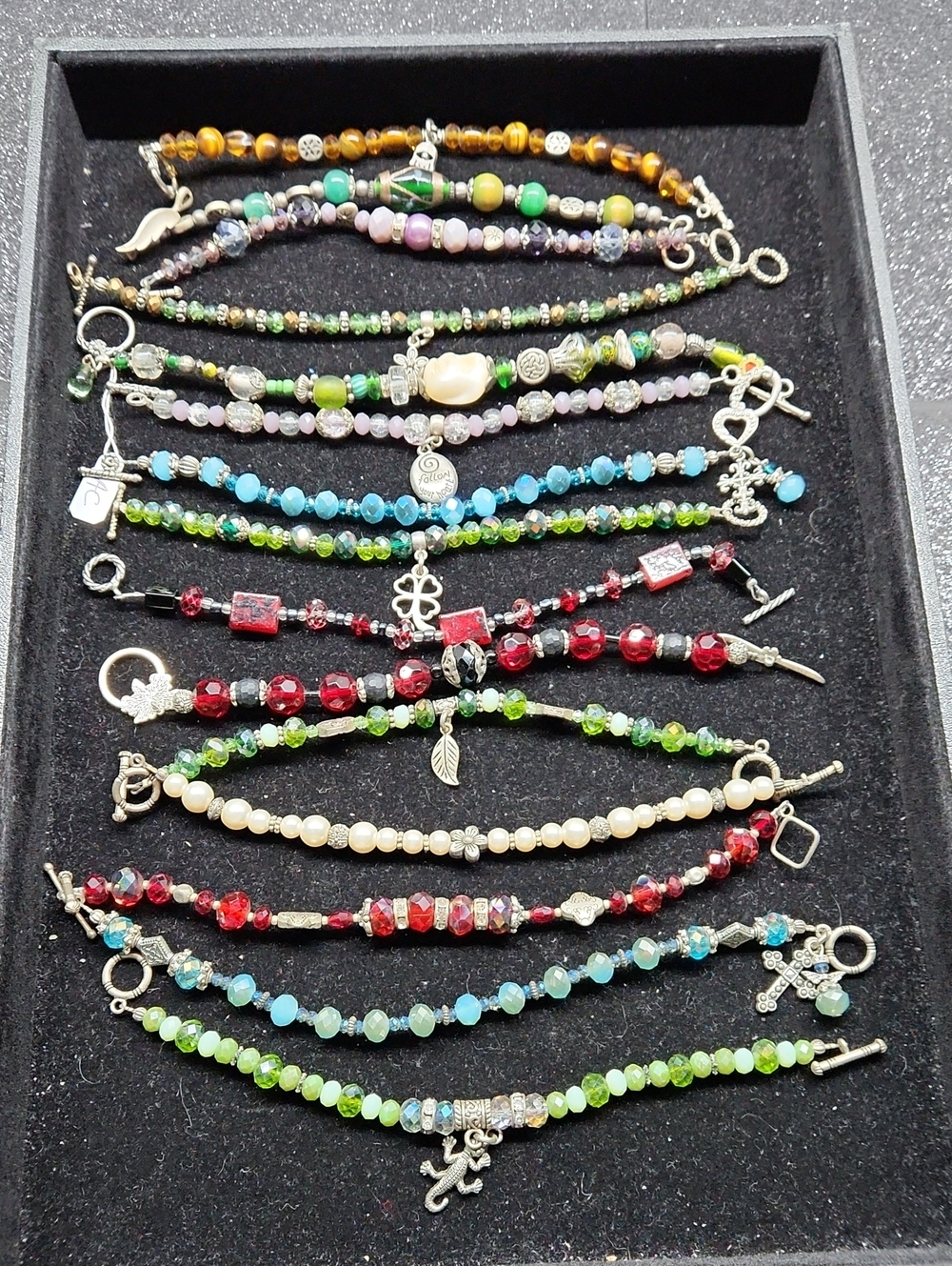 Multicolor Beaded Women's Bracelet Set - Elegant Gem and Pearl Accents